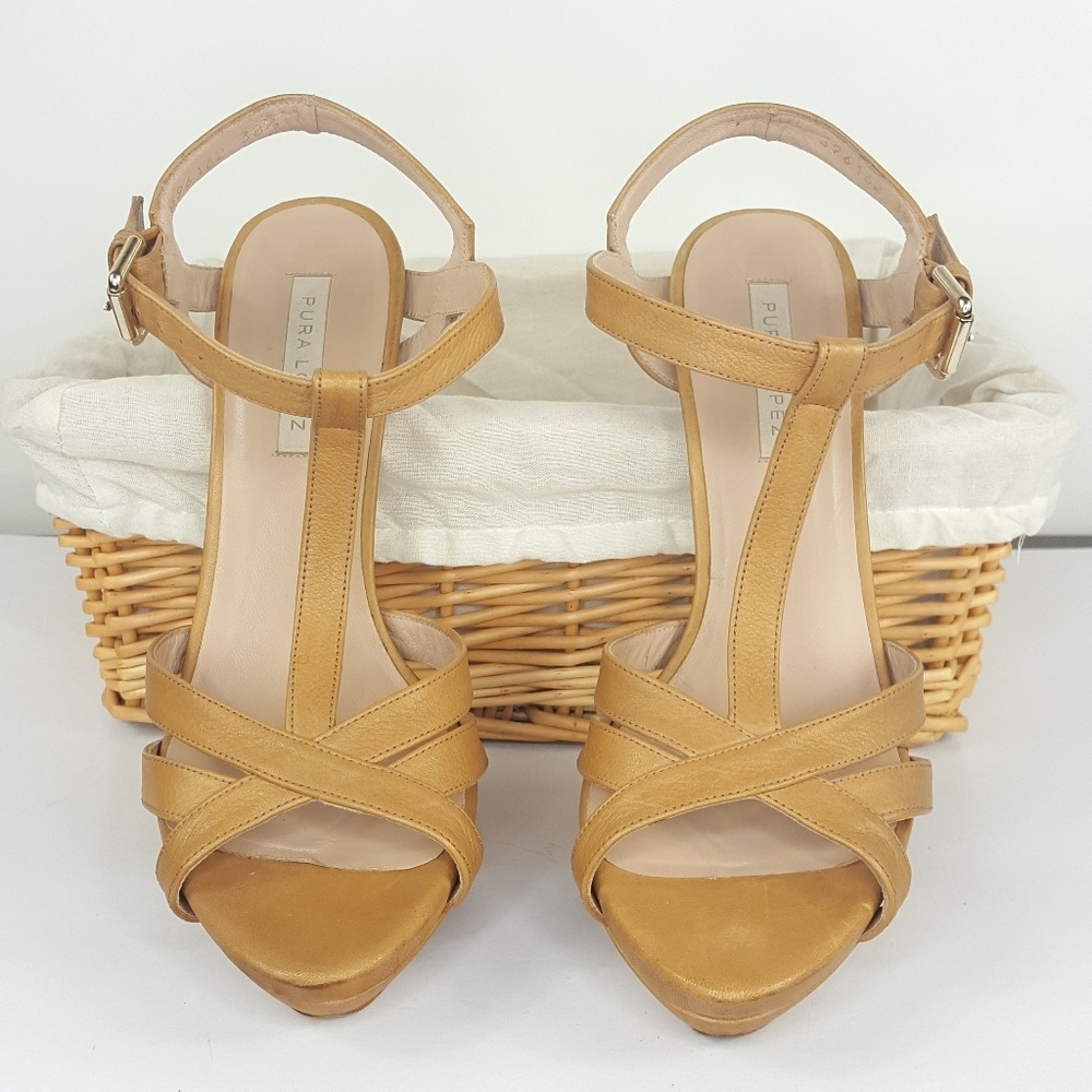 Pura Lopez Strap Heels Size US  8.5 Euro 38 1/2